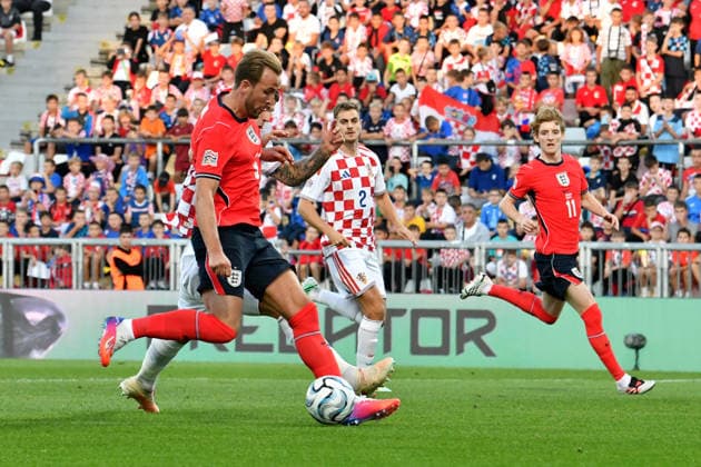 RIJEKA, CROATIA - OCTOBER 03: Harry Kane of England (L) in action against Dominik Livakovic of Croatia (not on pic) during the UEFA Nations League, League A Group A3, match between Croatia and England at Stadion Rujevica, Rijeka on October 03, 2026 in Rijeka, Croatia. (Photo by Natasa Kupljenik Sports Press Photo). Copyright: xNatasaxKupljenikx xSPPx Sportspressphoto_SPR244578
