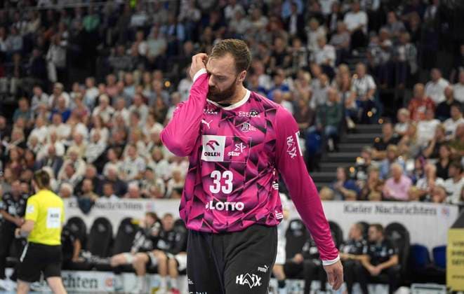 Foto : skeptische Miene bei ... Torhüter Andreas WOLFF (Kiel) Handball Herren 1. Bundesliga am Sa. 03.10.2026 THW Kiel - VfL Gummersbach