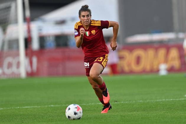 IPA89264624 - Valentina Bergamaschi of A.S. Roma during the Serie A Women s league match between Roma and Lazio, the AS Roma vs. SS Lazio Women match in the Italian Serie A Women s league, held in Rome, Italy, on October 3, 2026  Copyright: xClaudioxEnea IPAxSportx xx IPA89264624