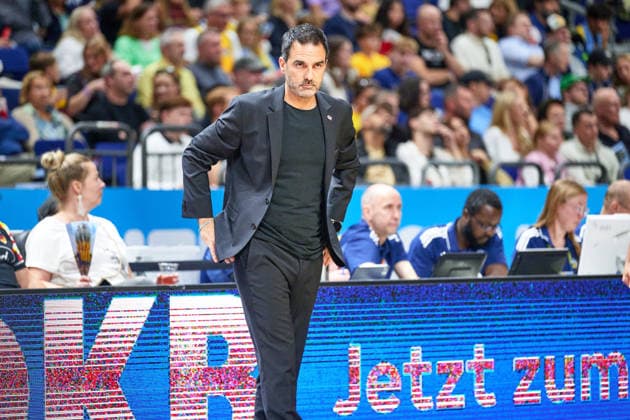 Jesus Ramirez (Bamberg Baskets, Head Coach), GER, ALBA Berlin vs. BMA 365 Bamberg Baskets, Basketball Herren, easy Credit BBL, Saison 2026 27, 4. Spieltag, 03.10.2026 GER, ALBA Berlin vs. BMA 365 Bamberg Baskets, Basketball Herren, easy Credit BBL, Saison 2026 27, 4. Spieltag, 03.10.2026 Berlin