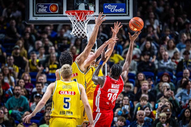 Basketball Berlin 03.10.2026 Saison 2026 2027 EasyCredit BBL 1. Bundesliga Männer, Herren Alba Berlin - BMA365 Bamberg Baskets Hason Ward (Bamberg, No.20)