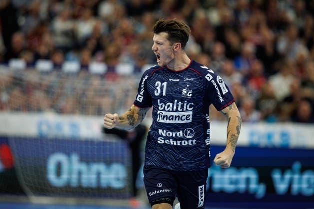 Opel HBL: SG Flensburg-Handewitt vs FRISCH AUF! Göppingen; 03.10.26 Jubel Torjubel bei Emil Jakobsen (Nr.31, SG Flensburg-Handewitt) Opel HBL: SG Flensburg-Handewitt vs FRISCH AUF! Göppingen, GGW Arena am 03.10.26 Copyright: xBEAUTIFULxSPORTS MarioxM.xKobergx