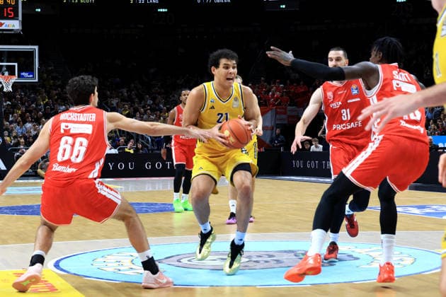 03.10.2026, Deutschland, GER, DEU, Basketball, 1.Bundesliga, 1.Tag, Saison 2026 2027, Berlin, ALBA Berlin vs Bamberg BRANDON ANGEL ( ALBA Berlin 21 ) nordphoto GmbH Engler Berlin Uber-Arena Berlin Deutschland Copyright: xNordphotox xEnglerx