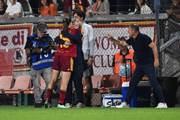 IPA89266839 - Alice Corelli of A.S. Roma Women celebrates after scoring the goal that made the score 2-0 during the Serie A Women Athora match on Matchday 2 between A.S. Roma Women and S.S. Lazio Women at the Tre Fontane Stadium on October 3, 2026, in Rome, Italy.  Copyright: xDomenicoxCippitelli IPAxSportx xx IPA89266839