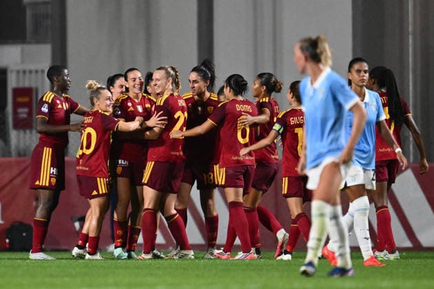 IPA89266846 - Alice Corelli of A.S. Roma Femminile celebrates after scoring the goal that made the score 2-0 during the Serie A Women Athora match on Matchday 2 between A.S. Roma and S.S. Lazio Women at Tre Fontane Stadium on October 3, 2026, in Rome, Italy.  Copyright: xDomenicoxCippitelli IPAxSportx xx IPA89266846