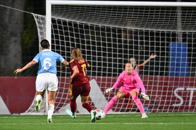 IPA89267265 - Alayah Pilgrim of A.S. Roma Women scores the goal to make it 3-0 during the Serie A Women Athora match on Matchday 2 between A.S. Roma and S.S. Lazio Women at Tre Fontane Stadium on October 3, 2026, in Rome, Italy.  Copyright: xDomenicoxCippitelli IPAxSportx xx IPA89267265