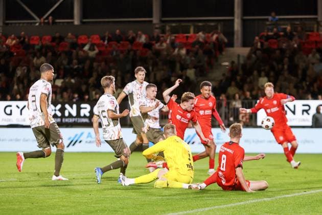 ALMERE , 03-10-2026 , Yanmar Stadium , season 2026 2027 , Dutch , Keukenkampioen division , match between 20:00 uur Almere City FC and FC Volendam , picture shows Almere City FC player Enzo Cornelisse scores the 1-0 and celebrates Almere City - Volendam  x207866679x Copyright: