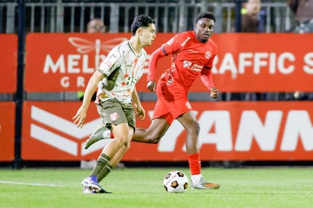 ALMERE , 03-10-2026 , Yanmar Stadium , season 2026 2027 , Dutch , Keukenkampioen division , match between 20:00 uur Almere City FC and FC Volendam , picture shows Almere City FC player Emmanuel Poku vs FC Volendam player Younes Jaber El Meftahi Almere City - Volendam  x207866840x Copyright: