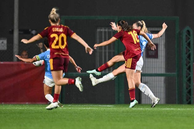 SOCCER - Women s Serie A - AS Roma vs. SS Lazio Women Photo by IPA ABACAPRESS.COM89266842 - Alice Corelli of A.S. Roma Women scores the goal to make it 2-0 during the Serie A Women Athora match on Matchday 2 between A.S. Roma Women and S.S. Lazio Women at Tre Fontane Stadium on October 3, 2026, in Rome, Italy. Rome Italy  Copyright: xIPAxSport ABACAx