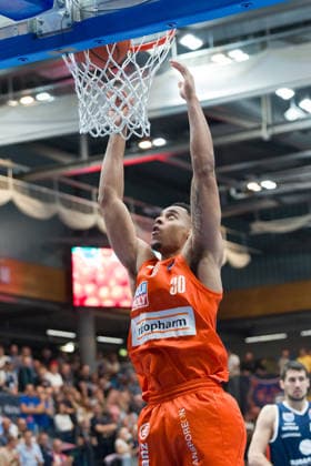 Jaylen Sims (Ulm, 30), Syntainics MBC vs. Ratiopharm Ulm, BBL, Basketball Männer 1. Bundesliga, 4. Spieltag Saison 2026 27, 03.10.2026. Weißenfels Stadthalle Sachsen-Anhalt Deutschland