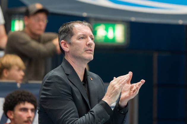 Ty Harrelson (Ulm, Heaad-Coach), Syntainics MBC vs. Ratiopharm Ulm, BBL, Basketball Männer 1. Bundesliga, 4. Spieltag Saison 2026 27, 03.10.2026. Weißenfels Stadthalle Sachsen-Anhalt Deutschland