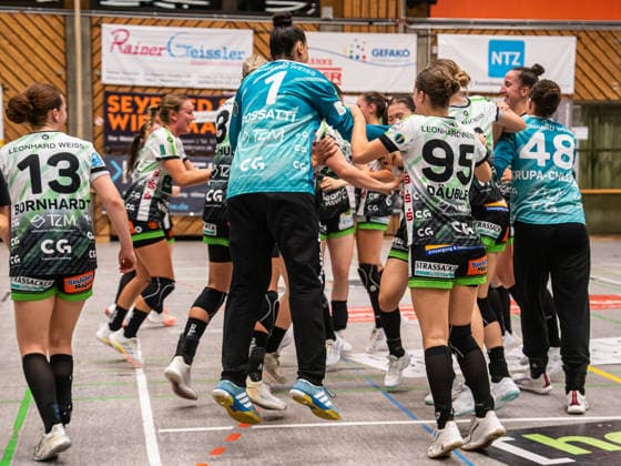Augelassener Jubel bei Frisch Auf Goeppingen, SG Nürtingen-Zizishausen vs. Frisch Auf Goeppingen, Handball, DHB-Pokal, Spielzeit 2026 2027, 03.10.2026 SG Nürtingen-Zizishausen vs. Frisch Auf Goeppingen, Handball, DHB-Pokal, Spielzeit 2026 2027, 03.10.2026 Nuertingen Copyright: xMichaelxSchmidt Eibner-Pressefotx EP_MST