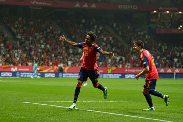 Lamine Yamal seen celebrating after scoring goal during Nations League Division A game between national teams of Spain and Czech Republic (Marta Lopez Ball Raw Images) Oviedo Estadio Carlos Tartiere Spain Copyright: xMartaxLopezx martalopez_spain_czech_2627