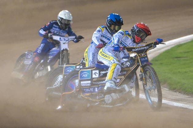 2026.10.03 Lublin Zuzel PGE Ekstraliga sezon 2026 Orlen Oil Motor Lublin - Fogo Unia Leszno N z Nazar Parnicki (B) Bartosz Banbor (N) Bartosz Jaworski (C) Foto Wojciech Szubartowski PressFocus 2026.10.03 Lublin Speedway PGE Ekstraliga season 2026 Orlen Oil Motor Lublin - Fogo Unia Leszno Nazar Parnicki (B) Bartosz Banbor (N) Bartosz Jaworski (C) Credit: Wojciech Szubartowski PressFocus NEWSPIX.PL --- newspix.pl POLAND OUT! 