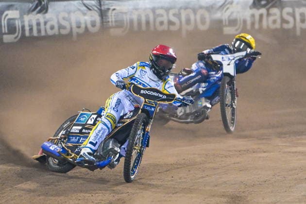 2026.10.03 Lublin Zuzel PGE Ekstraliga sezon 2026 Orlen Oil Motor Lublin - Fogo Unia Leszno N z Bartosz Zmarzlik (C) Ben Cook (Z) Foto Wojciech Szubartowski PressFocus 2026.10.03 Lublin Speedway PGE Ekstraliga season 2026 Orlen Oil Motor Lublin - Fogo Unia Leszno Bartosz Zmarzlik (C) Ben Cook (Z) Credit: Wojciech Szubartowski PressFocus NEWSPIX.PL --- newspix.pl POLAND OUT! 