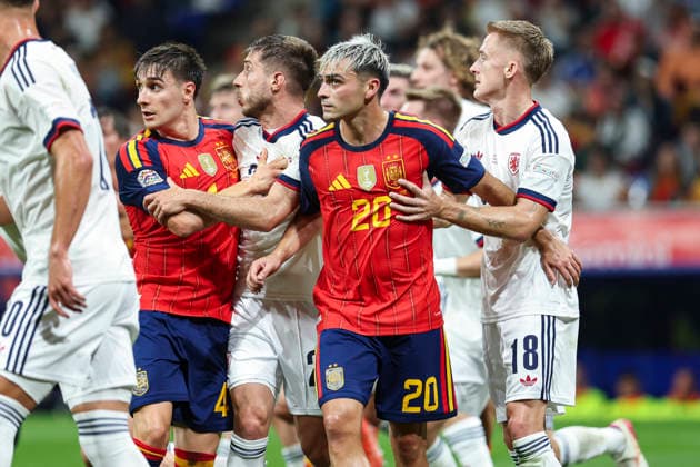 October 3, 2026, Oviedo, Asturias, Spain: Pedri of Spain looks on during the UEFA Nations League 2026 27 group phase match between Spain and Czech Republic at Carlos Tartiere stadium on October 03, 2026, in Oviedo, Spain. Oviedo Spain - ZUMAa181 20261003_zaa_a181_090 Copyright: xIrinaxR.xHx