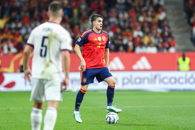 October 3, 2026, Oviedo, Asturias, Spain: Ivan Fresneda of Spain controls the ball during the UEFA Nations League 2026 27 group phase match between Spain and Czech Republic at Carlos Tartiere stadium on October 03, 2026, in Oviedo, Spain. Spain V Czech Republic - UEFA Nations League 2026 27 Group A3 MD3  - ZUMAa181 20261003_zaa_a181_089 Copyright: xIrinaxR.xHx