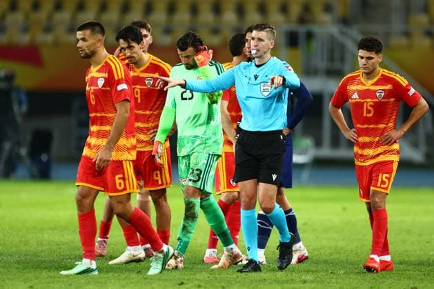 Referee Francois Letexier checks VAR for a potential penalty for Scotland. North Macedonia v Scotland, UEFA Nations League, Football, Nacionalna Arena Tose Proeski, Skopje, North Macedonia - 03 Oct 2026Skopje Nacionalna Arena Tose Proeski North Macedonia  Copyright: xNikolaxKrstic Shutterstockx 17184131fe