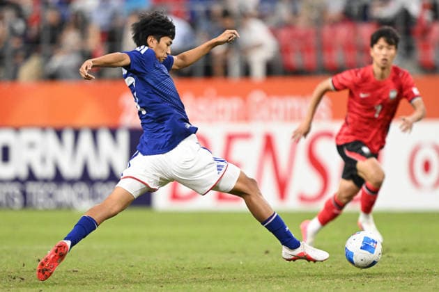 South Korea v Japan - 20th Asian Games Aichi-Nagoya TOYOTA, JAPAN - OCTOBER 03: Yotaro Nakajima (17) of Japan in action during the Football Men s Final Match between South Korea and Japan on day fourteen of the 20th Asian Games Aichi-Nagoya at Toyota Stadium on October 03, 2026 in Toyota, Aichi, Japan. Stringer Anadolu Tokyo Japan. Editorial use only. Please get in touch for any other usage.  Copyright: x2026xAnadoluxStringerx