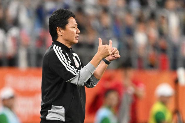 South Korea v Japan - 20th Asian Games Aichi-Nagoya TOYOTA, JAPAN - OCTOBER 03: Head coach OIWA Go of Japan reacts during the Football Men s Final Match between South Korea and Japan on day fourteen of the 20th Asian Games Aichi-Nagoya at Toyota Stadium on October 03, 2026 in Toyota, Aichi, Japan. Stringer Anadolu Tokyo Japan. Editorial use only. Please get in touch for any other usage.  Copyright: x2026xAnadoluxStringerx