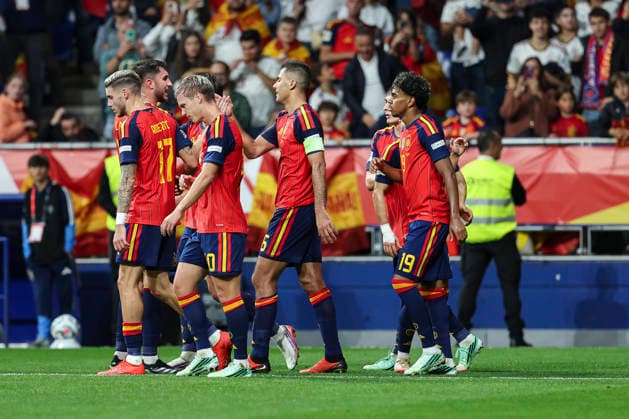 October 3, 2026, Oviedo, Asturias, Spain: Rodri of Spain celebrates after scoring his team s second goal with teammates during the UEFA Nations League 2026 27 group phase match between Spain and Czech Republic at Carlos Tartiere stadium on October 03, 2026, in Oviedo, Spain. Oviedo Spain - ZUMAa181 20261003_zaa_a181_106 Copyright: xIrinaxR.xHx