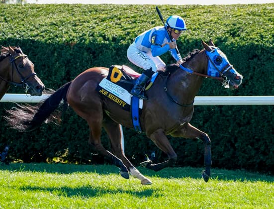 October 3, 2026, Lexington, Ky, USA: Joe Shiesty (6) ridden by Fernando De La Cruz wins the Woodford Stakes presented by Fanduel (Grade 2) on Coolmore Turf Mile Day at Keeneland in Lexington, Kentucky on October 3, 2026. Eclipse Sportswire CSM Lexington USA - ZUMAcs17 20261003_faf_cs17_028 Copyright: xJessicaxMorganx