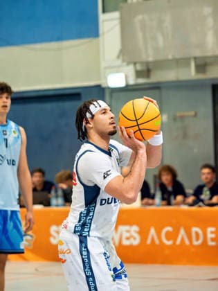 07 Robert Beasley III (TSV Neustadt temps Shooters) wirft einen Freiwurf. Seawolves Academy vs. TSV Neustadt temps Shooters, Arena Rostock, BARMER 2. Basketball Bundesliga ProB Nord , 2. Spieltag, 03.10.2026 Seawolves Academy vs. TSV Neustadt temps Shooters, Arena Rostock, BARMER 2. Basketball Bundesliga ProB Nord , 2. Spieltag, Seawolves, Temps Shooters, Basketball 03.10.2026 Rostock Copyright: xHannesxAdelbergx