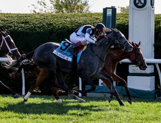 HORSE RACING 2026: Coolmore Turf Mile Day Keeneland OCT 03 October 3, 2026, Lexington, Ky, USA: Classic Q (9) ridden by John Velazquez wins the First Lady Stakes (Grade 1) on Coolmore Turf Mile Day at Keeneland in Lexington, Kentucky on October 3, 2026. Casey Laughter Eclipse Sportswire CSM(Credit Image: Â Casey Laughter Cal Media) Lexington Ky USA EDITORIAL USE ONLY Copyright: xx ZUMA-20261003_faf_cs17_067.jpg CaseyxLaughterx csmphotothree529111