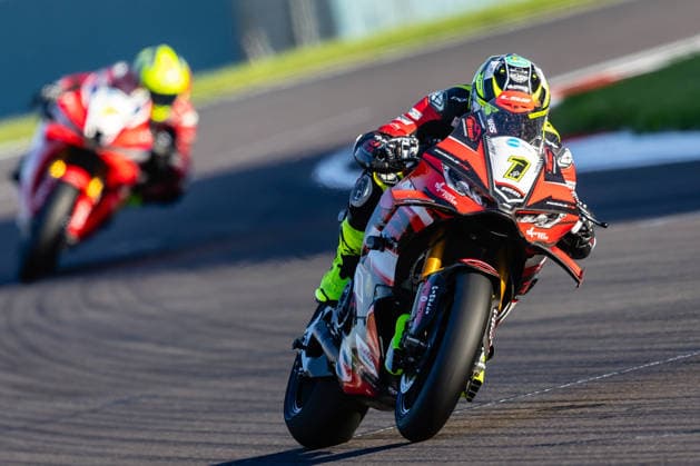 British Superbike Championship Day Two Race winner Kyle Ryde, Nitrous Coin Nitrous Competitions Racing, Ducati 1000 ahead of second placed Ryan Vickers, Honda Racing UK Honda 1000 during Race 1 of the ZYN British Superbike Championship at Donnington Park, Castle Donington 03 10 2026 UK Newspapers OUT Copyright: xMichaelxWincottx FIL-24021-0028