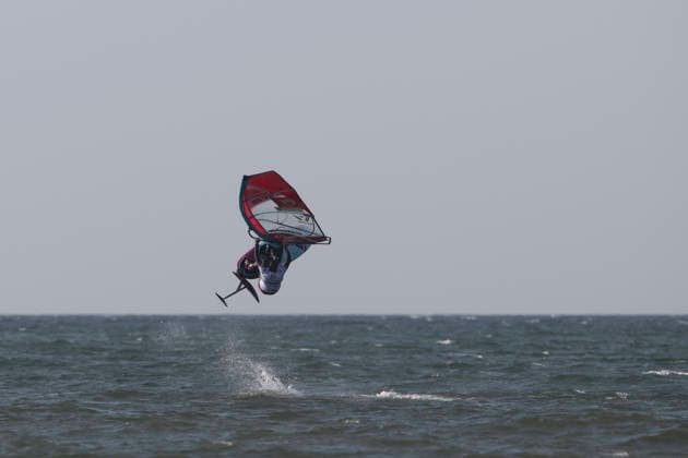 PWA - Citroen - World Windsurfing Tour Sylt 2026 - Tag 8 - Slalom Foil Men; Sylt Westerland, 03.10.2026 Steven Van Broeckhoven (Freestyle Men, Belgium, B-72); PWA - Citroen - World Windsurfing Tour Sylt 2026 - Tag 8 - Slalom Foil Men am 03.10.2026 vor dem Brandenburger Strand - Motorboot auf Sylt Westerland (Deutschland). Copyright: xBEAUTIFULxSPORTS AndreasxDickx