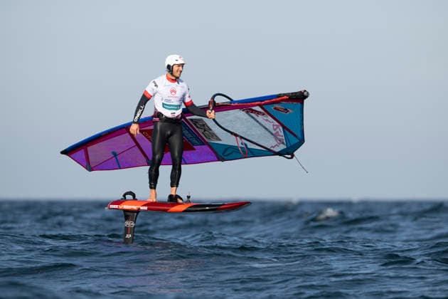 PWA - Citroen - World Windsurfing Tour Sylt 2026 - Tag 8 - Slalom Foil Men; Sylt Westerland, 03.10.2026 Balz Müller (Freestyle Men, Switzerland, SUI-21); PWA - Citroen - World Windsurfing Tour Sylt 2026 - Tag 8 - Slalom Foil Men am 03.10.2026 vor dem Brandenburger Strand - Motorboot auf Sylt Westerland (Deutschland). Copyright: xBEAUTIFULxSPORTS AndreasxDickx