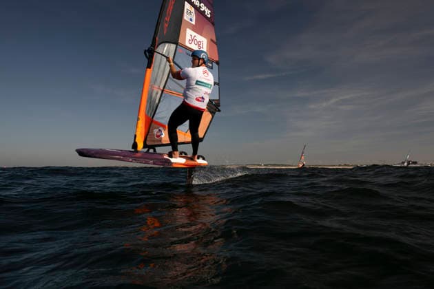 PWA - Citroen - World Windsurfing Tour Sylt 2026 - Tag 8 - Slalom Foil Men; Sylt Westerland, 03.10.2026 Pierre Macquaert (Slalom Foil Men, France, FRA-945); PWA - Citroen - World Windsurfing Tour Sylt 2026 - Tag 8 - Slalom Foil Men am 03.10.2026 vor dem Brandenburger Strand - Motorboot auf Sylt Westerland (Deutschland). Copyright: xBEAUTIFULxSPORTS AndreasxDickx