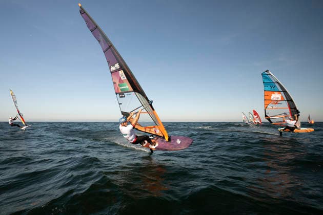 PWA - Citroen - World Windsurfing Tour Sylt 2026 - Tag 8 - Slalom Foil Men; Sylt Westerland, 03.10.2026 Pierre Macquaert (Slalom Foil Men, France, FRA-945); Bruno Martini (Slalom Foil Men, Italy, ITA-160); PWA - Citroen - World Windsurfing Tour Sylt 2026 - Tag 8 - Slalom Foil Men am 03.10.2026 vor dem Brandenburger Strand - Motorboot auf Sylt Westerland (Deutschland). Copyright: xBEAUTIFULxSPORTS AndreasxDickx