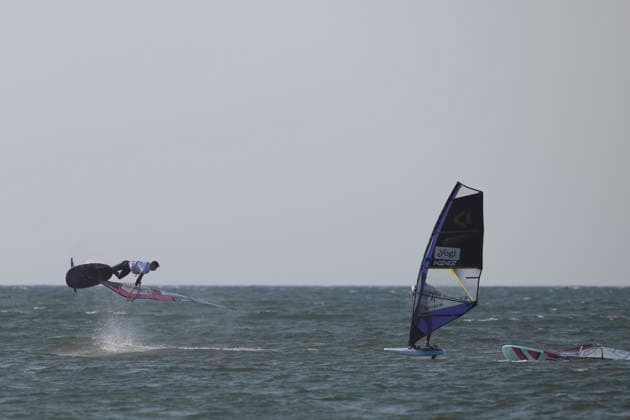 PWA - Citroen - World Windsurfing Tour Sylt 2026 - Tag 8 - Slalom Foil Men; Sylt Westerland, 03.10.2026 Tigo Kort (Freestyle Men, Netherlands, NED-195); PWA - Citroen - World Windsurfing Tour Sylt 2026 - Tag 8 - Slalom Foil Men am 03.10.2026 vor dem Brandenburger Strand - Motorboot auf Sylt Westerland (Deutschland). Copyright: xBEAUTIFULxSPORTS AndreasxDickx