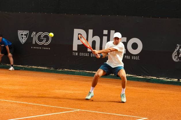RECORD DATE NOT STATED Heide (bra) vs Boscardin Dias (bra) in the quarterfinals of the ATP, Tennis Herren Challenger Curitiba Curitiba (PR), 03 10 2026 - ATP Challenger Curitiba Heide Boscardin Dias - Tennis player Pedro Boscardin Dias (BRA) against Gustavo Heide (BR) in the quarterfinals of the ATP Challenger Curitiba, at the Graciosa Country Club on the afternoon of Saturday, October 3, 2026.(Foto: Edson De Souza Thenews2 imago images) SPO  Copyright: xEdsonxDexSouzax