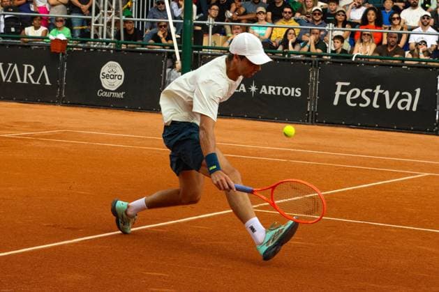 RECORD DATE NOT STATED Heide (bra) vs Boscardin Dias (bra) in the quarterfinals of the ATP, Tennis Herren Challenger Curitiba Curitiba (PR), 03 10 2026 - ATP Challenger Curitiba Heide Boscardin Dias - Tennis player Pedro Boscardin Dias (BRA) against Gustavo Heide (BR) in the quarterfinals of the ATP Challenger Curitiba, at the Graciosa Country Club on the afternoon of Saturday, October 3, 2026.(Foto: Edson De Souza Thenews2 imago images) SPO  Copyright: xEdsonxDexSouzax