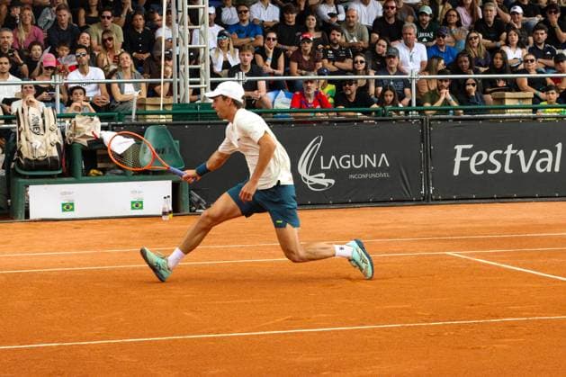 RECORD DATE NOT STATED Heide (bra) vs Boscardin Dias (bra) in the quarterfinals of the ATP, Tennis Herren Challenger Curitiba Curitiba (PR), 03 10 2026 - ATP Challenger Curitiba Heide Boscardin Dias - Tennis player Pedro Boscardin Dias (BRA) against Gustavo Heide (BR) in the quarterfinals of the ATP Challenger Curitiba, at the Graciosa Country Club on the afternoon of Saturday, October 3, 2026.(Foto: Edson De Souza Thenews2 imago images) SPO  Copyright: xEdsonxDexSouzax