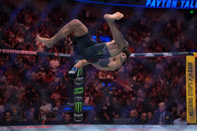 October 3, 2026, Salt Lake City, Utah, USA: PAYTON TALBOTT defeated DEIVESON FIGUEIREDO by TKO (strikes) at 2:09 of Round 1 during UFC 332 at the Delta Arena in Salt Lake City. Salt Lake City USA - ZUMAo117 20261003_zsp_o117_151 Copyright: xMikaelxOnax