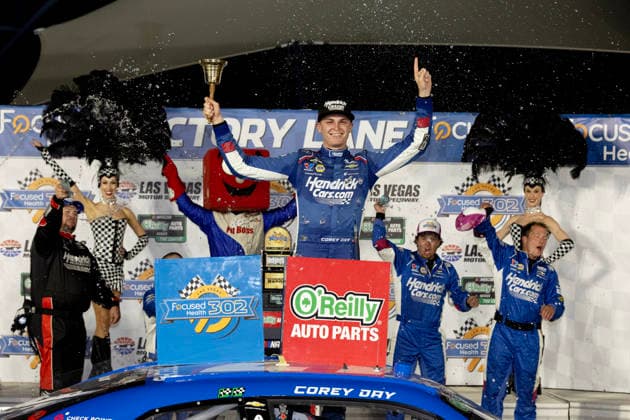 LAS VEGAS, CA - OCTOBER 03: Corey Day ( 17 Hendrick Motorsports HendrickCars.com Chevrolet) celebrates in victory lane after winning the Focused Health 302 NASCAR, Motorsport, USA O™Reilly Auto Parts Series race on October 3, 2026, at Las Vegas Motor Speedway in Las Vegas, NV. (Photo by Jeff Speer LVMS Icon Sportswire) AUTO: OCT 03 NASCAR O™Reilly Auto Parts Series Focused Health 302 EDITORIAL USE ONLY Icon26100312563