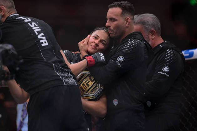 October 3, 2026, Salt Lake City, Utah, USA: NATALIA SILVA defeated WANG CONG by unanimous decision (48-47, 48-47, 49-46) during UFC 332 at the Delta Arena in Salt Lake City. Salt Lake City USA - ZUMAo117 20261003_zsp_o117_163 Copyright: xMikaelxOnax