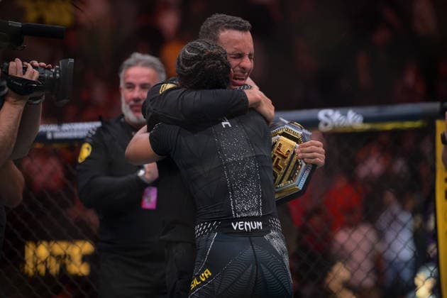 October 3, 2026, Salt Lake City, Utah, USA: NATALIA SILVA defeated WANG CONG by unanimous decision (48-47, 48-47, 49-46) during UFC 332 at the Delta Arena in Salt Lake City. Salt Lake City USA - ZUMAo117 20261003_zsp_o117_165 Copyright: xMikaelxOnax