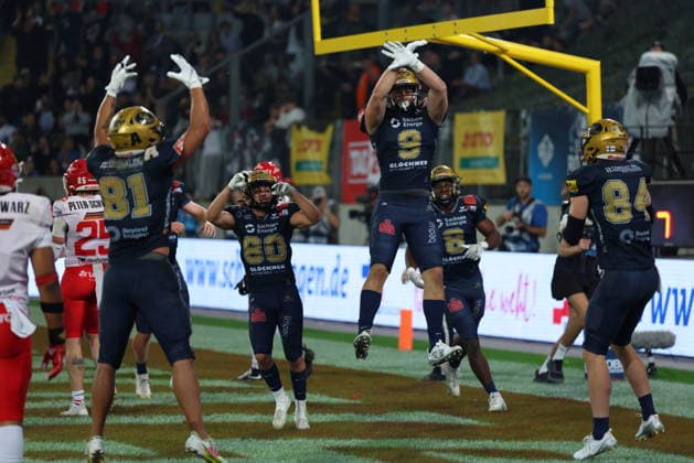 Celebration after a Touchdown by Ethan Janto (Dresden Monarchs, 9), Dresden Monarchs vs Potsdam Royals, American Football, GFL, German Football League, Season 2026, GFL-Bowl, 03.10.2026, GFLBowl2026 Photo: PFA Klaus Sack Dresden Rudolf-Harbig-Stadion Deutschland Copyright: xPFA KlausxSackx