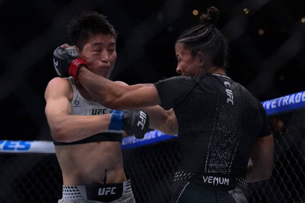 October 3, 2026, Salt Lake City, Utah, USA: NATALIA SILVA defeated WANG CONG by unanimous decision (48-47, 48-47, 49-46) during UFC 332 at the Delta Arena in Salt Lake City. Salt Lake City USA - ZUMAo117 20261003_zsp_o117_173 Copyright: xMikaelxOnax