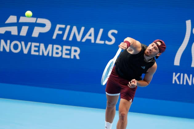 October 4, 2026, Tokyo, Japan: Kyrian Jacquet (France) serves against Jaume Munar (Spain) during their Quarter-final match at the Kinoshita Group Japan Open Tennis Championships at Ariake Colosseum in Tokyo. The tournament runs from September 29 to October 6. Munar won 6-4, 6-2. Tokyo Japan - ZUMAm191 20261004_aap_m191_030 Copyright: xRodrigoxReyesxMarinx