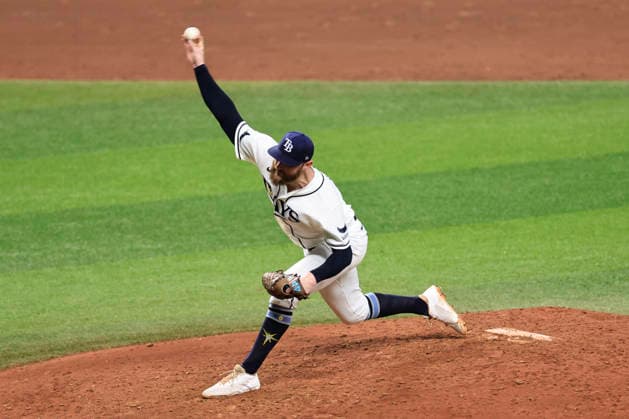 October 3, 2026, St. Petersburg, Florida, USA: Tampa Bay Rays pitcher Bryan Baker (47) delivers a pitch in the top of the ninth inning of game one of the ALDS for the 2026 MLB, Baseball Herren, USA Playoffs on October 3, 2026 at Tropicana Field. The Rays beat the Yankees 1-0. St. Petersburg USA - ZUMAh180 20261003_zsp_h180_096 Copyright: xKimxHukarix