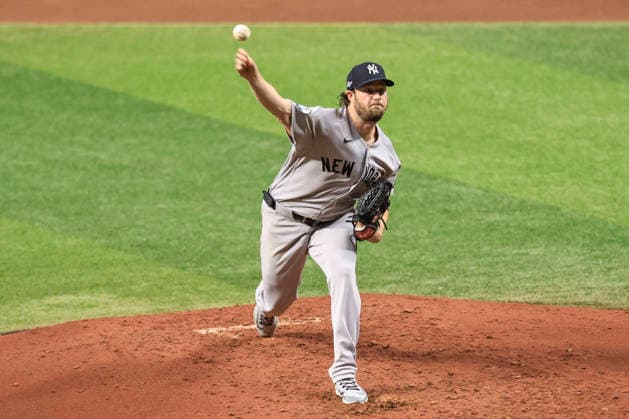 October 3, 2026, St. Petersburg, Florida, USA: New York Yankees starting pitcher Gerrit Cole (45) delivers a pitch in the fourth inning of game one of the ALDS for the 2026 MLB, Baseball Herren, USA Playoffs against the Tampa Bay Rays on October 3, 2026 at Tropicana Field. The Rays beat the Yankees 1-0. St. Petersburg USA - ZUMAh180 20261003_zsp_h180_080 Copyright: xKimxHukarix