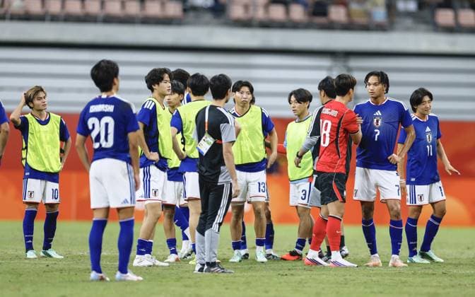 Aichi-Nagoya Asian Games: Football Japan players are pictured after losing to South Korea 1-0 in the Aichi-Nagoya Asian Games men s football final at Toyota Stadium in Toyota in Aichi Prefecture, central Japan, on Oct. 3, 2026.  A14AA0005629892P