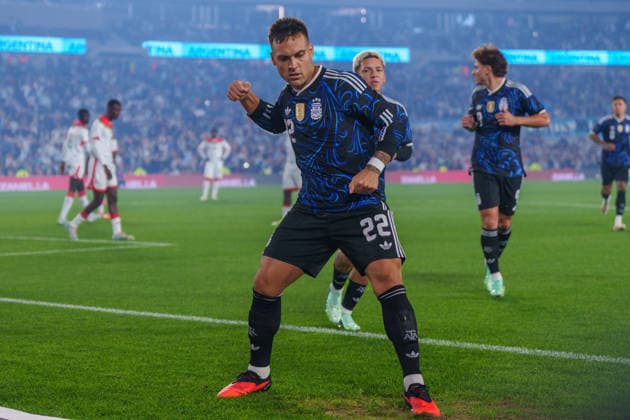 Burkina Faso v Argentina BUENOS AIRES, - OCTOBER 3: Lautaro Martinez 22 of Argentina celebrates a goal during a game between Burkina Faso and Argentina at Estadio Monumental on October 3, 2026 in Buenos Aires, STATE . Buenos Aires Estadio Monumental Argentnina Copyright: xAndrewxJ.xClark ISIxPhotosx 10001