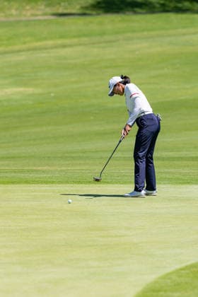 October 3, 2026, Honolulu, Hawaii, USA: YAHUI ZHANG putts on the 4th green during Round 3 of the 2026 Lotte Championship at Hoakalei Country Club, Ewa Beach, Hawaii, USA. Honolulu USA - ZUMAm310 20261003_zsp_m310_013 Copyright: xElliotxMilesx