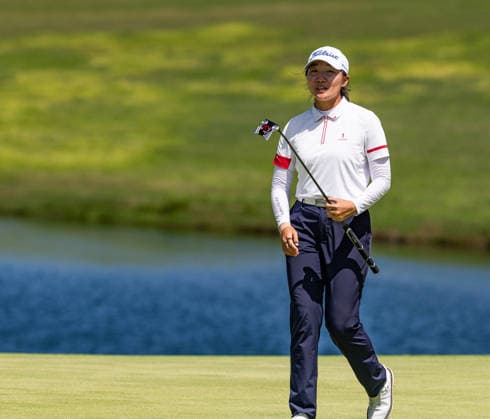 October 3, 2026, Honolulu, Hawaii, USA: YAHUI ZHANG walks on the 4th green during Round 3 of the 2026 Lotte Championship at Hoakalei Country Club, Ewa Beach, Hawaii, USA. Honolulu USA - ZUMAm310 20261003_zsp_m310_015 Copyright: xElliotxMilesx